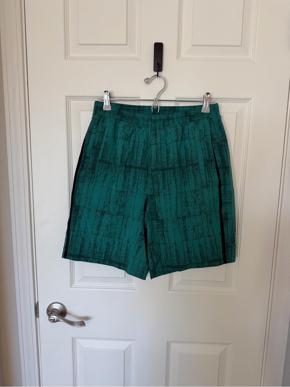 Lululemon Pace Breaker Lined Short 9", M